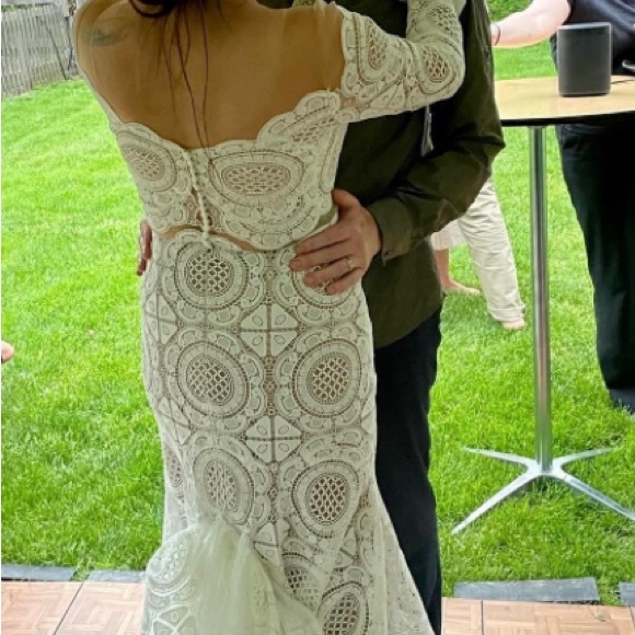 Willowby by Watters Westley Wedding Gown - Picture 4 of 6